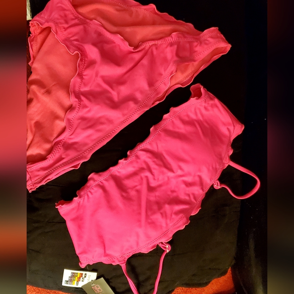 Women's bikini swimsuit
